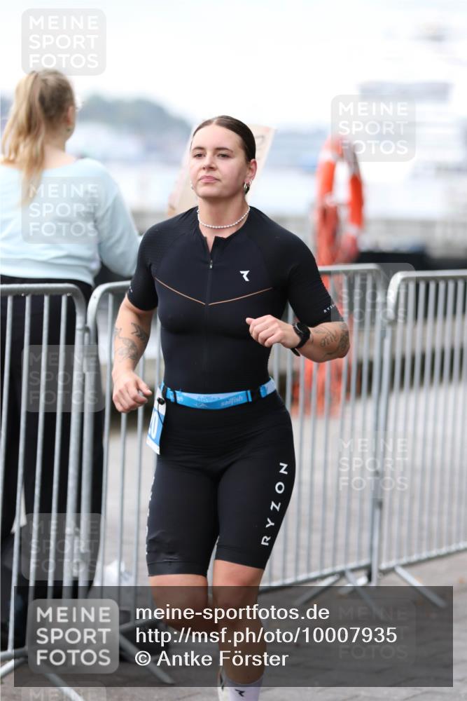 16.08.2026 - KN Förde Triathlon 2026 Antke Förster http://msf.ph/oto/10007935 16.08.2026 10:33:29 Laufen  meine-sportfotos.de