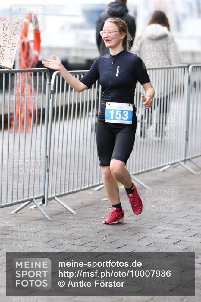 16.08.2026 - KN Förde Triathlon 2026 Antke Förster http://msf.ph/oto/10007986 16.08.2026 10:33:57 Laufen 153 meine-sportfotos.de