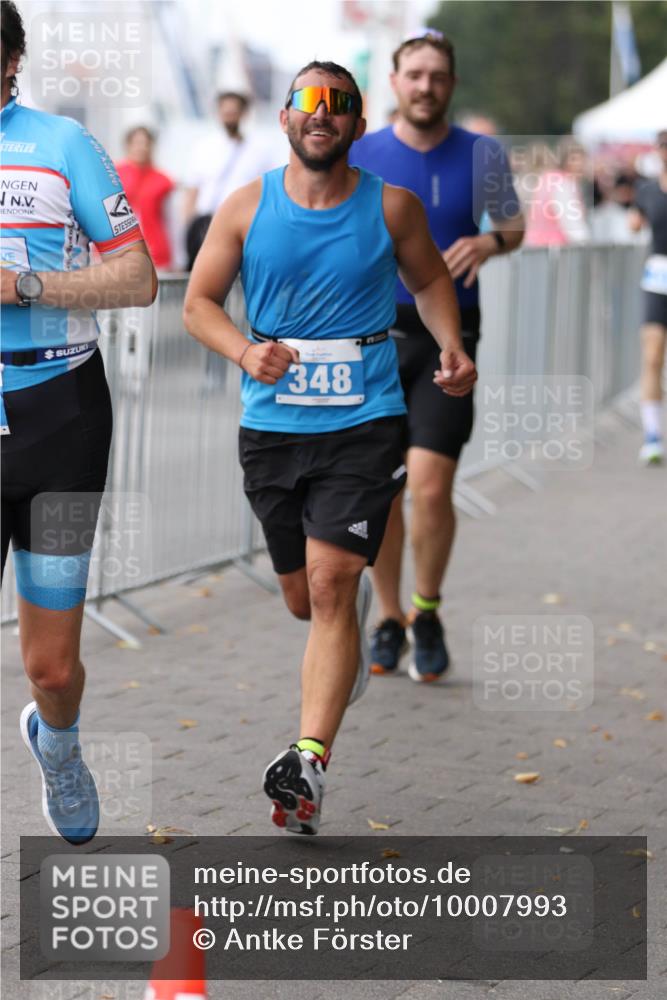 16.08.2026 - KN Förde Triathlon 2026 Antke Förster http://msf.ph/oto/10007993 16.08.2026 12:15:41 Laufen 348 meine-sportfotos.de
