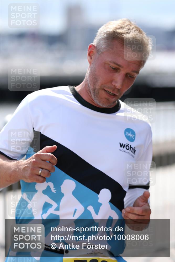 16.08.2026 - KN Förde Triathlon 2026 Antke Förster http://msf.ph/oto/10008006 16.08.2026 14:01:04 Laufen  meine-sportfotos.de