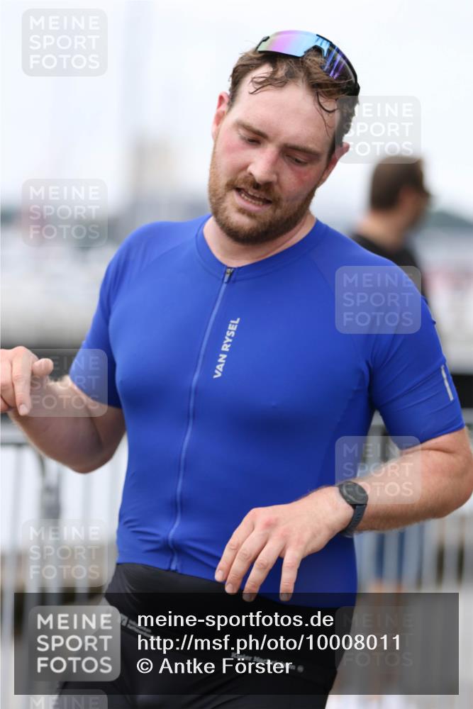 16.08.2026 - KN Förde Triathlon 2026 Antke Förster http://msf.ph/oto/10008011 16.08.2026 12:15:45 Laufen  meine-sportfotos.de