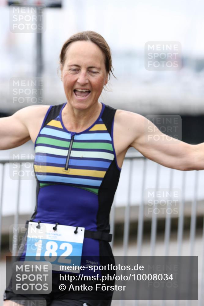 16.08.2026 - KN Förde Triathlon 2026 Antke Förster http://msf.ph/oto/10008034 16.08.2026 10:34:09 Laufen 182 meine-sportfotos.de