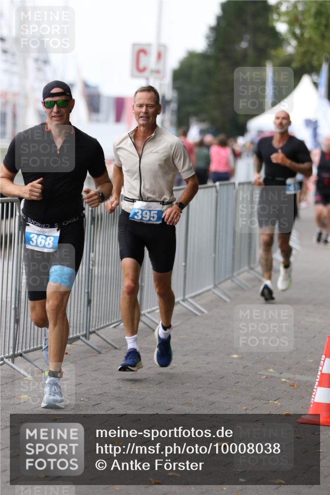 16.08.2026 - KN Förde Triathlon 2026 Antke Förster http://msf.ph/oto/10008038 16.08.2026 12:15:57 Laufen 368, 395, 02 meine-sportfotos.de