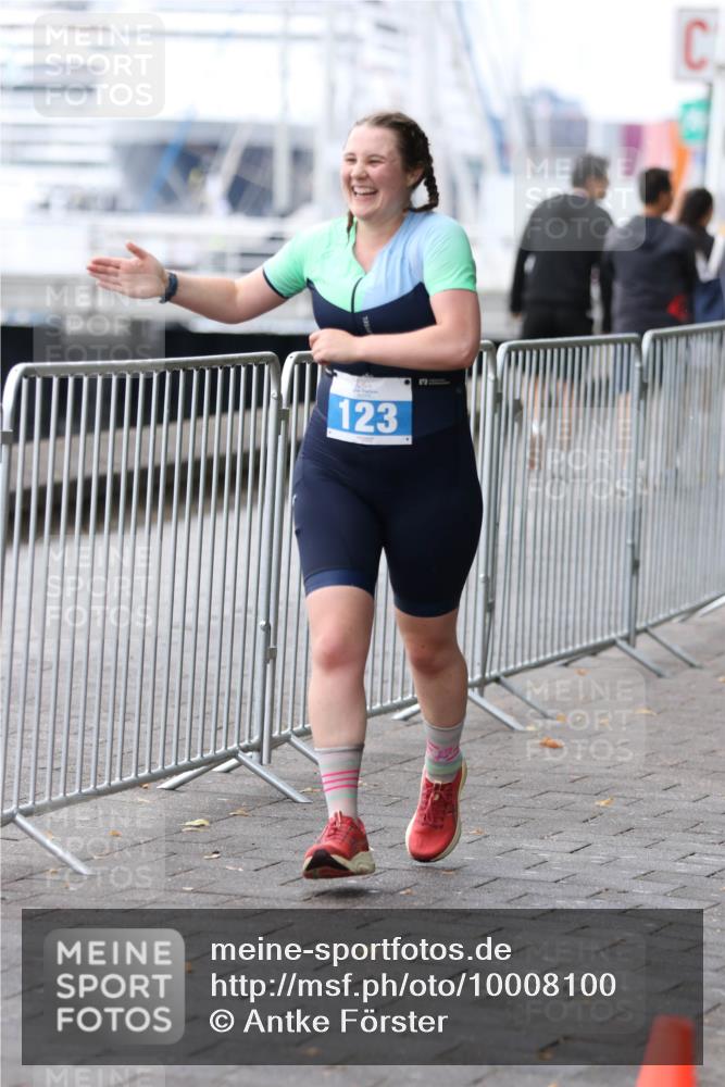 16.08.2026 - KN Förde Triathlon 2026 Antke Förster http://msf.ph/oto/10008100 16.08.2026 10:34:55 Laufen 123 meine-sportfotos.de
