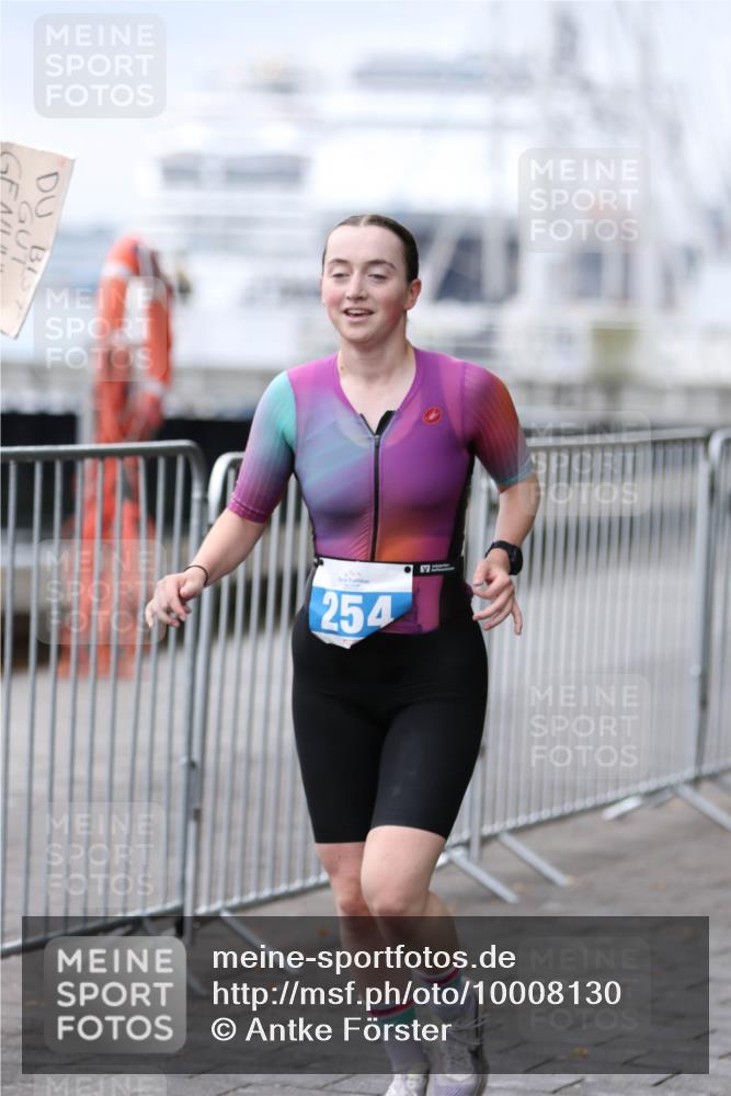 16.08.2026 - KN Förde Triathlon 2026 Antke Förster http://msf.ph/oto/10008130 16.08.2026 10:35:11 Laufen 254 meine-sportfotos.de