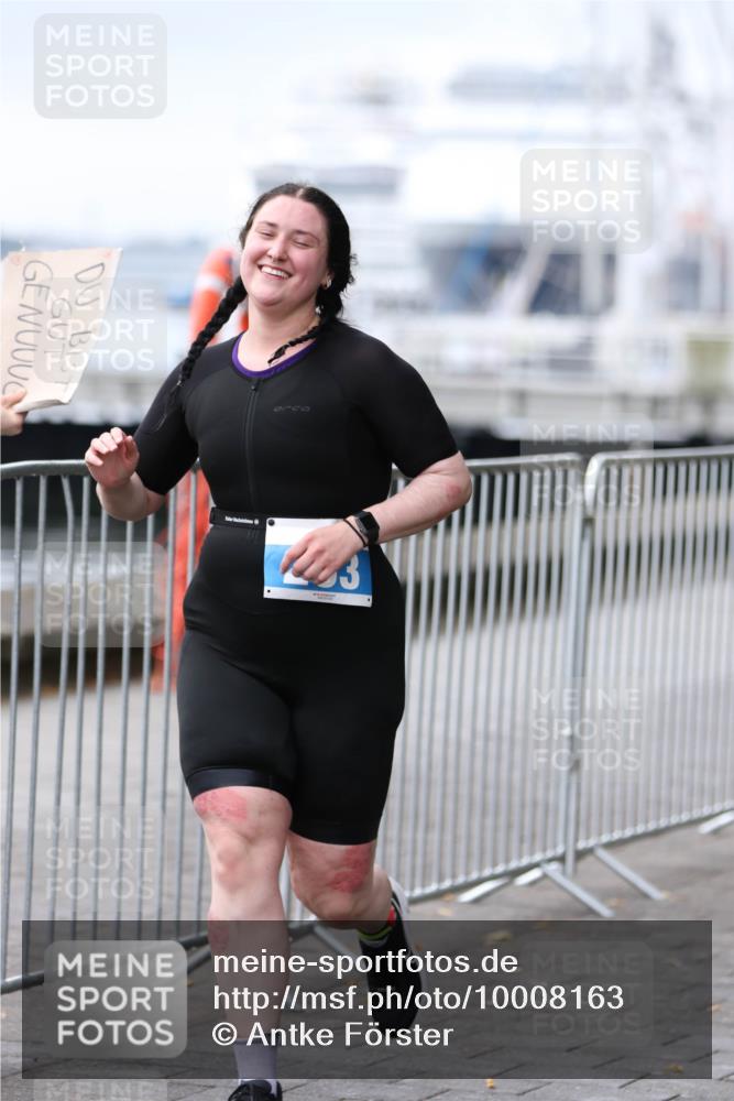16.08.2026 - KN Förde Triathlon 2026 Antke Förster http://msf.ph/oto/10008163 16.08.2026 10:35:20 Laufen  meine-sportfotos.de