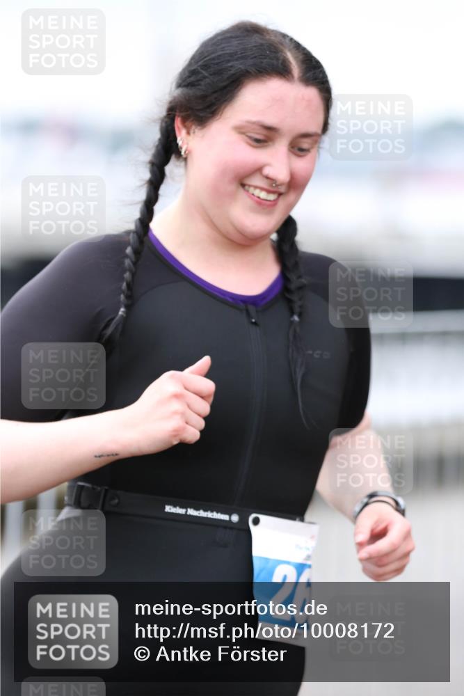 16.08.2026 - KN Förde Triathlon 2026 Antke Förster http://msf.ph/oto/10008172 16.08.2026 10:35:23 Laufen 26 meine-sportfotos.de