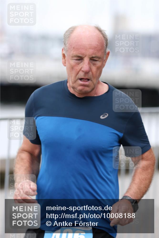 16.08.2026 - KN Förde Triathlon 2026 Antke Förster http://msf.ph/oto/10008188 16.08.2026 12:17:02 Laufen  meine-sportfotos.de