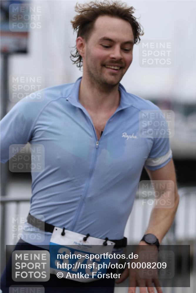 16.08.2026 - KN Förde Triathlon 2026 Antke Förster http://msf.ph/oto/10008209 16.08.2026 12:17:12 Laufen 376 meine-sportfotos.de