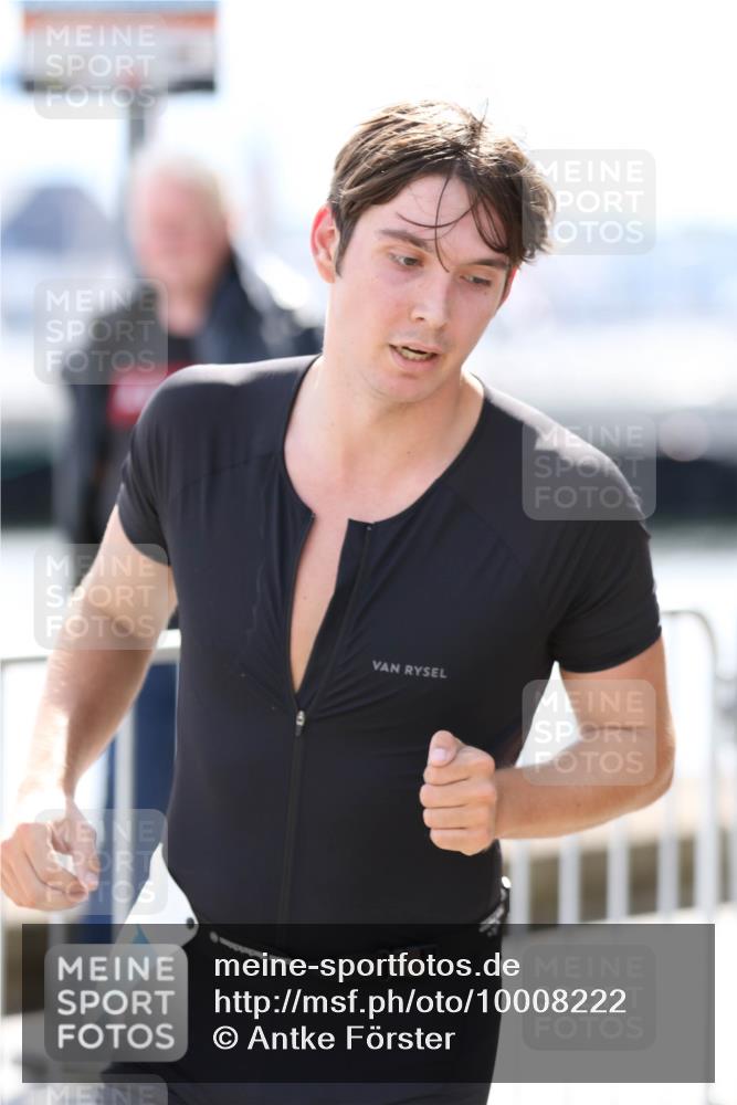 16.08.2026 - KN Förde Triathlon 2026 Antke Förster http://msf.ph/oto/10008222 16.08.2026 14:03:13 Laufen  meine-sportfotos.de