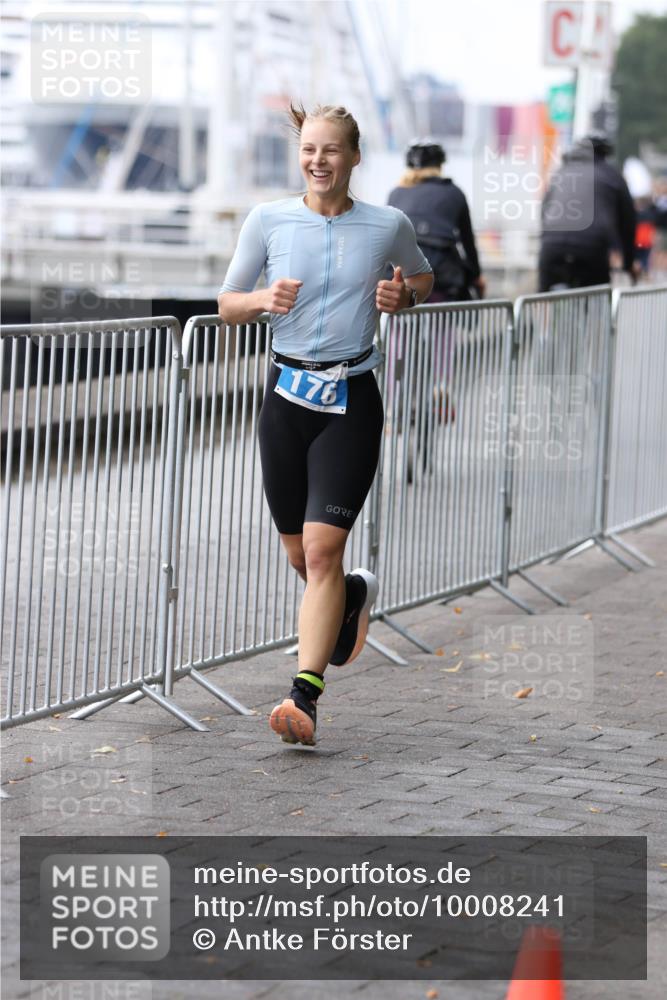 16.08.2026 - KN Förde Triathlon 2026 Antke Förster http://msf.ph/oto/10008241 16.08.2026 10:36:02 Laufen 176 meine-sportfotos.de