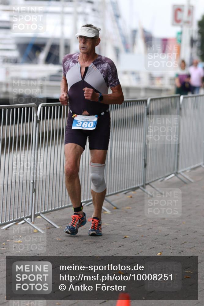 16.08.2026 - KN Förde Triathlon 2026 Antke Förster http://msf.ph/oto/10008251 16.08.2026 12:17:43 Laufen 360 meine-sportfotos.de