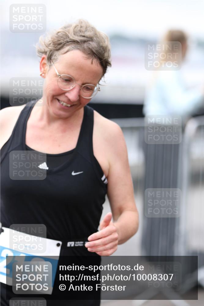 16.08.2026 - KN Förde Triathlon 2026 Antke Förster http://msf.ph/oto/10008307 16.08.2026 10:36:18 Laufen 213 meine-sportfotos.de