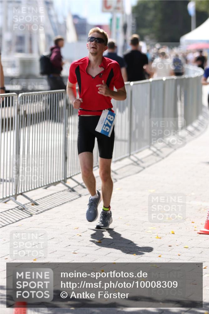 16.08.2026 - KN Förde Triathlon 2026 Antke Förster http://msf.ph/oto/10008309 16.08.2026 14:05:04 Laufen 578 meine-sportfotos.de
