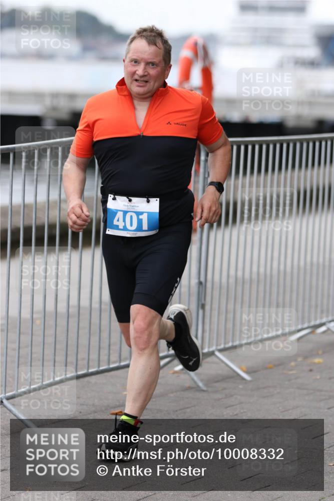 16.08.2026 - KN Förde Triathlon 2026 Antke Förster http://msf.ph/oto/10008332 16.08.2026 12:18:06 Laufen 401, 11, 1 meine-sportfotos.de