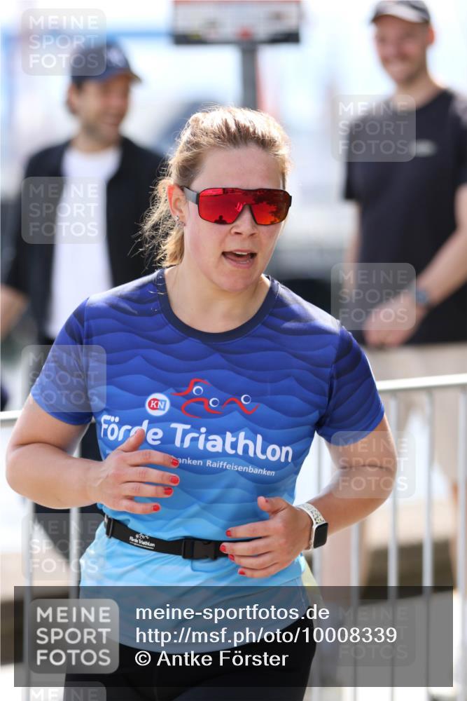 16.08.2026 - KN Förde Triathlon 2026 Antke Förster http://msf.ph/oto/10008339 16.08.2026 14:05:15 Laufen  meine-sportfotos.de