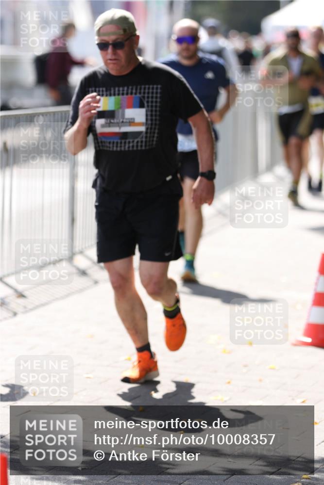 16.08.2026 - KN Förde Triathlon 2026 Antke Förster http://msf.ph/oto/10008357 16.08.2026 14:05:39 Laufen  meine-sportfotos.de