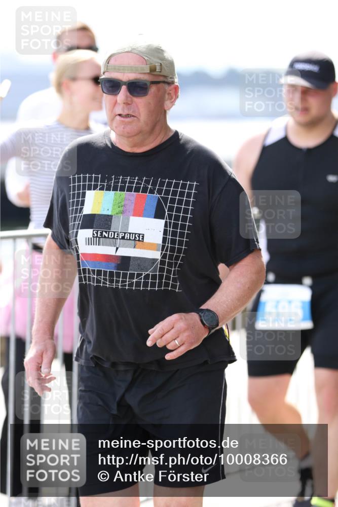 16.08.2026 - KN Förde Triathlon 2026 Antke Förster http://msf.ph/oto/10008366 16.08.2026 14:05:41 Laufen 596 meine-sportfotos.de