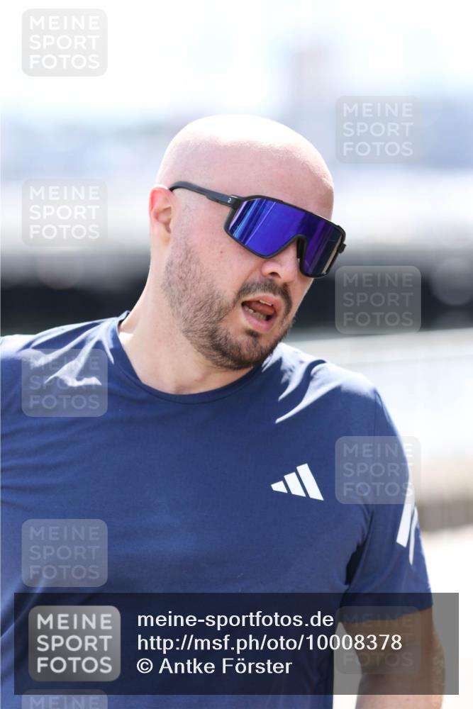 16.08.2026 - KN Förde Triathlon 2026 Antke Förster http://msf.ph/oto/10008378 16.08.2026 14:05:45 Laufen  meine-sportfotos.de