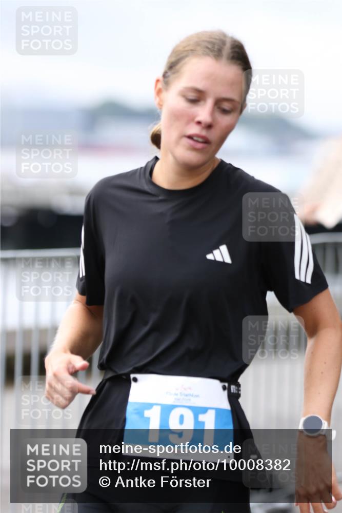 16.08.2026 - KN Förde Triathlon 2026 Antke Förster http://msf.ph/oto/10008382 16.08.2026 10:37:13 Laufen 191 meine-sportfotos.de