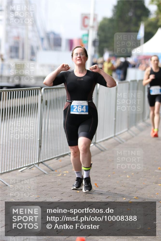 16.08.2026 - KN Förde Triathlon 2026 Antke Förster http://msf.ph/oto/10008388 16.08.2026 10:37:38 Laufen 264 meine-sportfotos.de