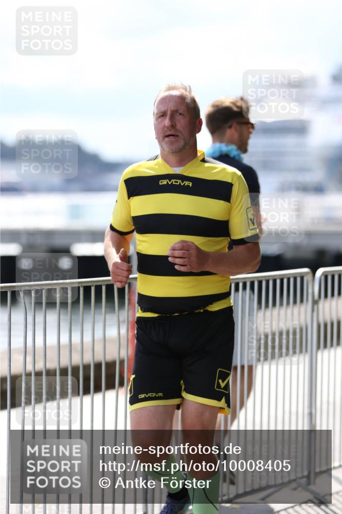 16.08.2026 - KN Förde Triathlon 2026 Antke Förster http://msf.ph/oto/10008405 16.08.2026 14:05:57 Laufen  meine-sportfotos.de