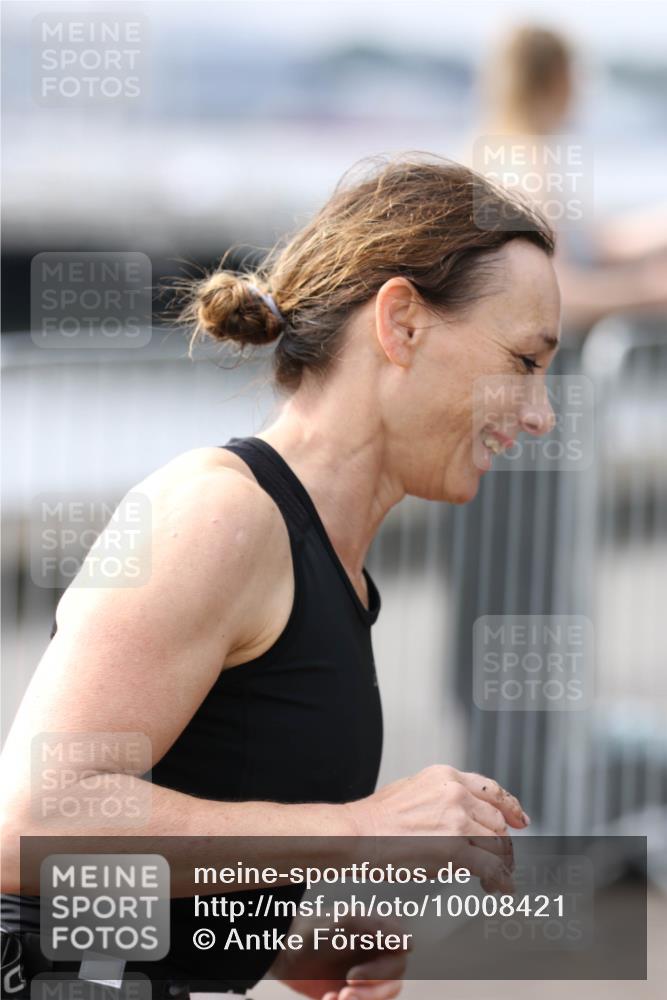 16.08.2026 - KN Förde Triathlon 2026 Antke Förster http://msf.ph/oto/10008421 16.08.2026 10:37:46 Laufen  meine-sportfotos.de