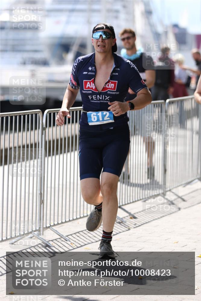 16.08.2026 - KN Förde Triathlon 2026 Antke Förster http://msf.ph/oto/10008423 16.08.2026 14:06:20 Laufen 612 meine-sportfotos.de