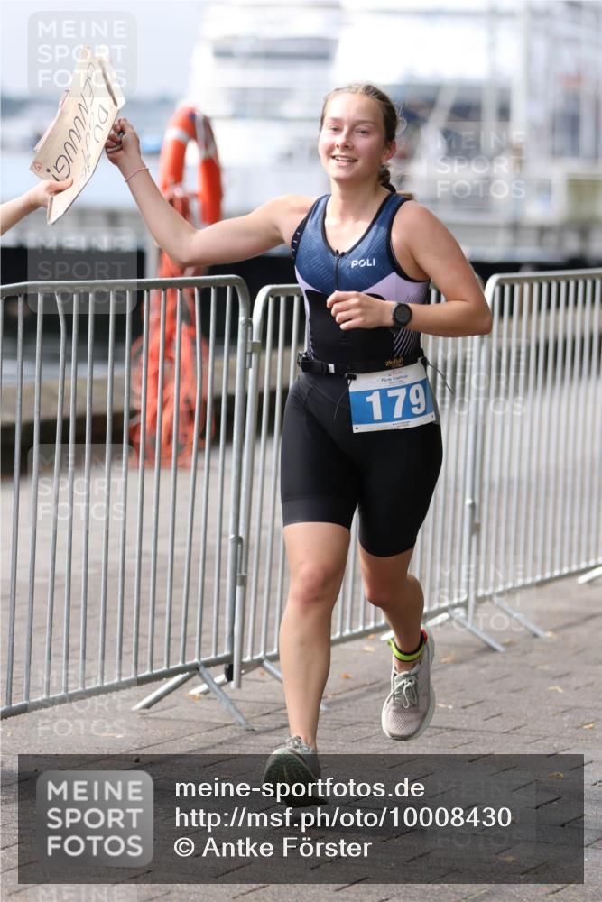16.08.2026 - KN Förde Triathlon 2026 Antke Förster http://msf.ph/oto/10008430 16.08.2026 10:37:54 Laufen 179 meine-sportfotos.de