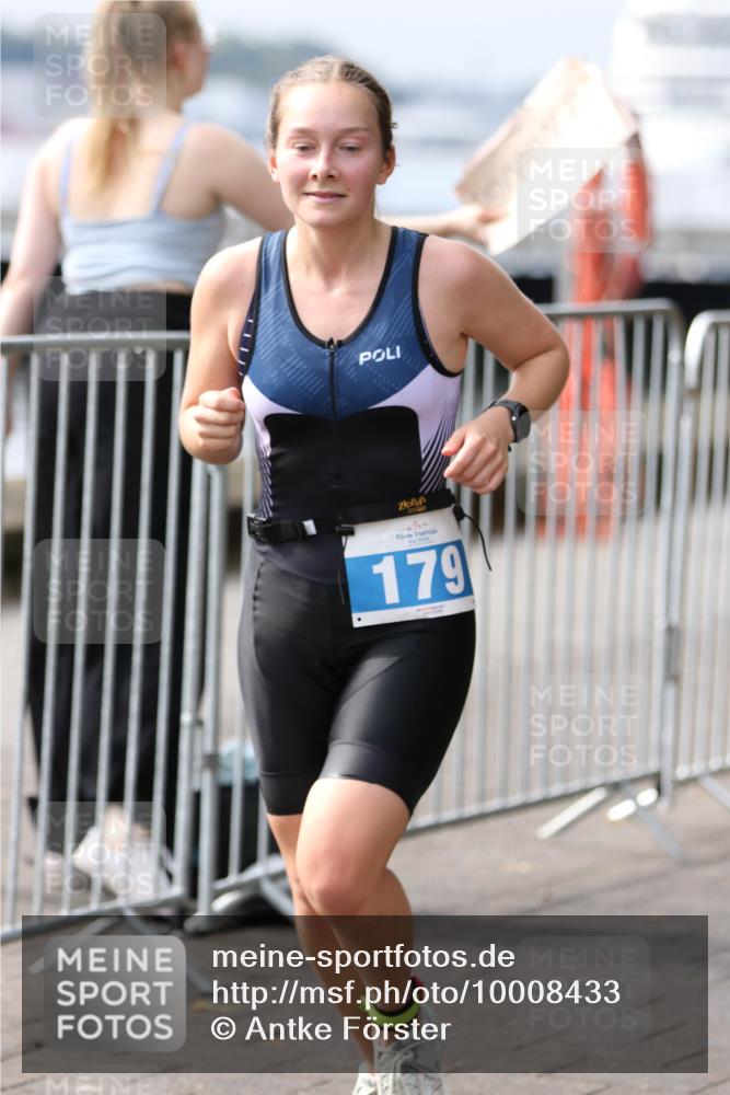 16.08.2026 - KN Förde Triathlon 2026 Antke Förster http://msf.ph/oto/10008433 16.08.2026 10:37:55 Laufen 179 meine-sportfotos.de