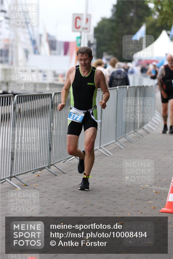 16.08.2026 - KN Förde Triathlon 2026 Antke Förster http://msf.ph/oto/10008494 16.08.2026 12:19:56 Laufen 372 meine-sportfotos.de