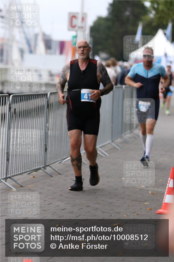 16.08.2026 - KN Förde Triathlon 2026 Antke Förster http://msf.ph/oto/10008512 16.08.2026 12:20:02 Laufen 41, 403 meine-sportfotos.de