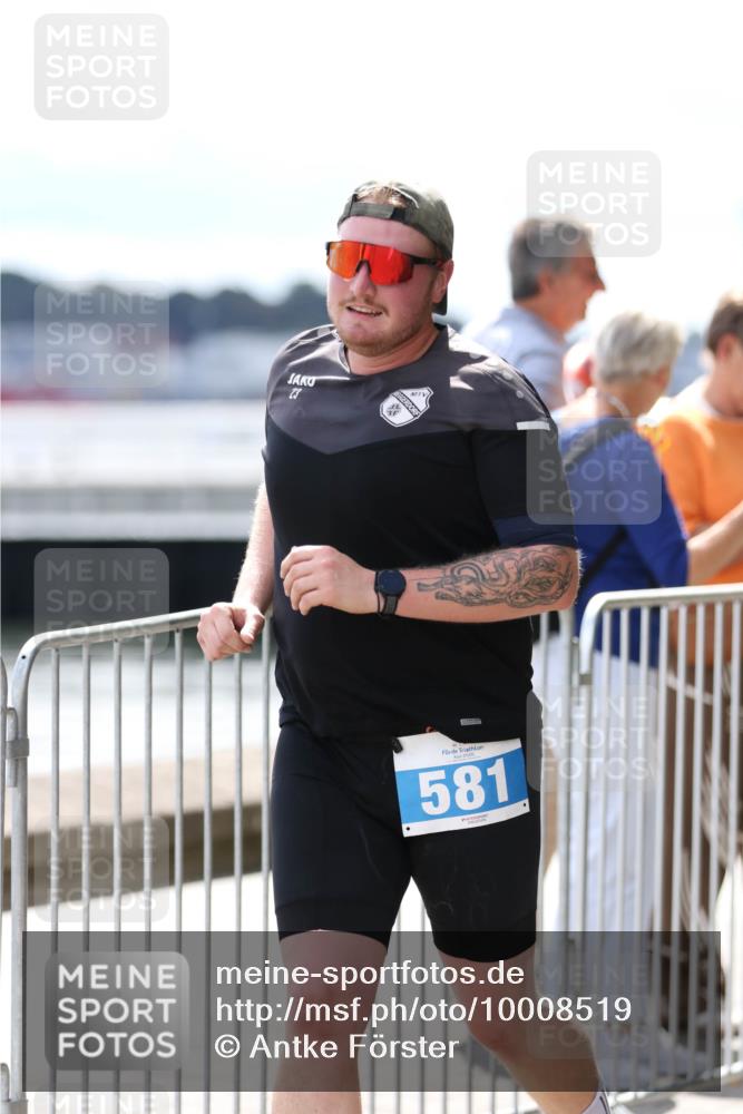 16.08.2026 - KN Förde Triathlon 2026 Antke Förster http://msf.ph/oto/10008519 16.08.2026 14:08:48 Laufen 23, 2026, 581 meine-sportfotos.de