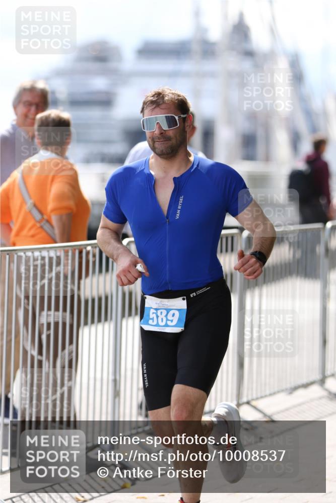 16.08.2026 - KN Förde Triathlon 2026 Antke Förster http://msf.ph/oto/10008537 16.08.2026 14:09:06 Laufen 589 meine-sportfotos.de