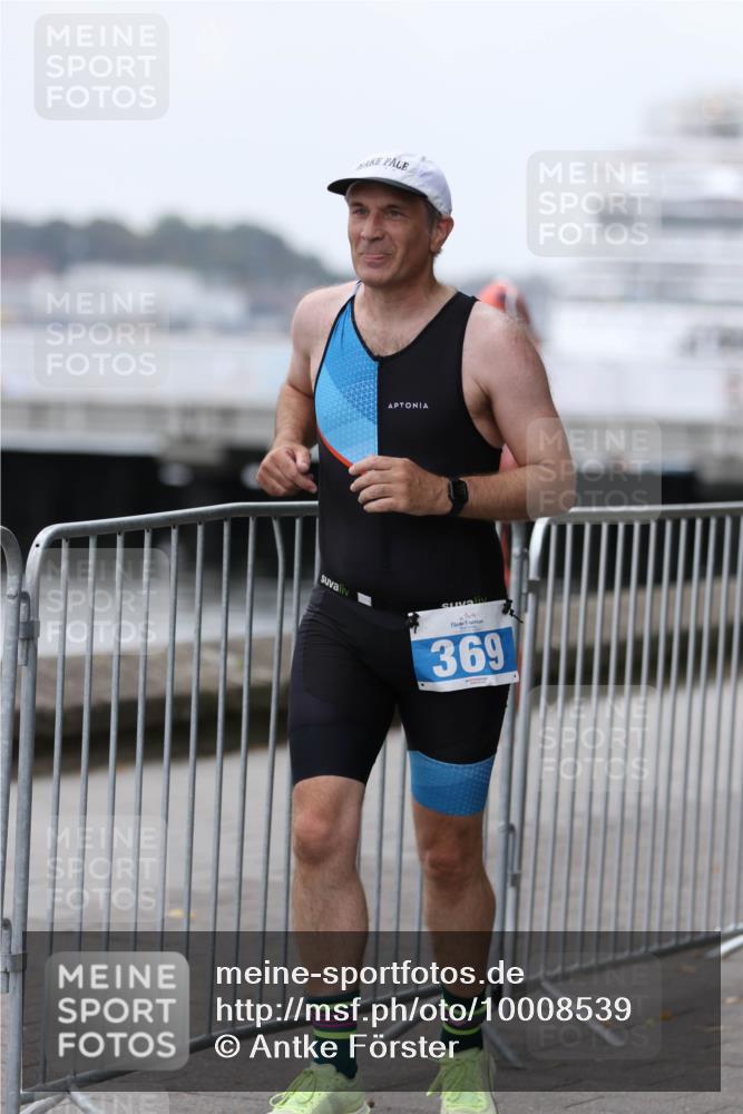 16.08.2026 - KN Förde Triathlon 2026 Antke Förster http://msf.ph/oto/10008539 16.08.2026 12:20:17 Laufen 369 meine-sportfotos.de