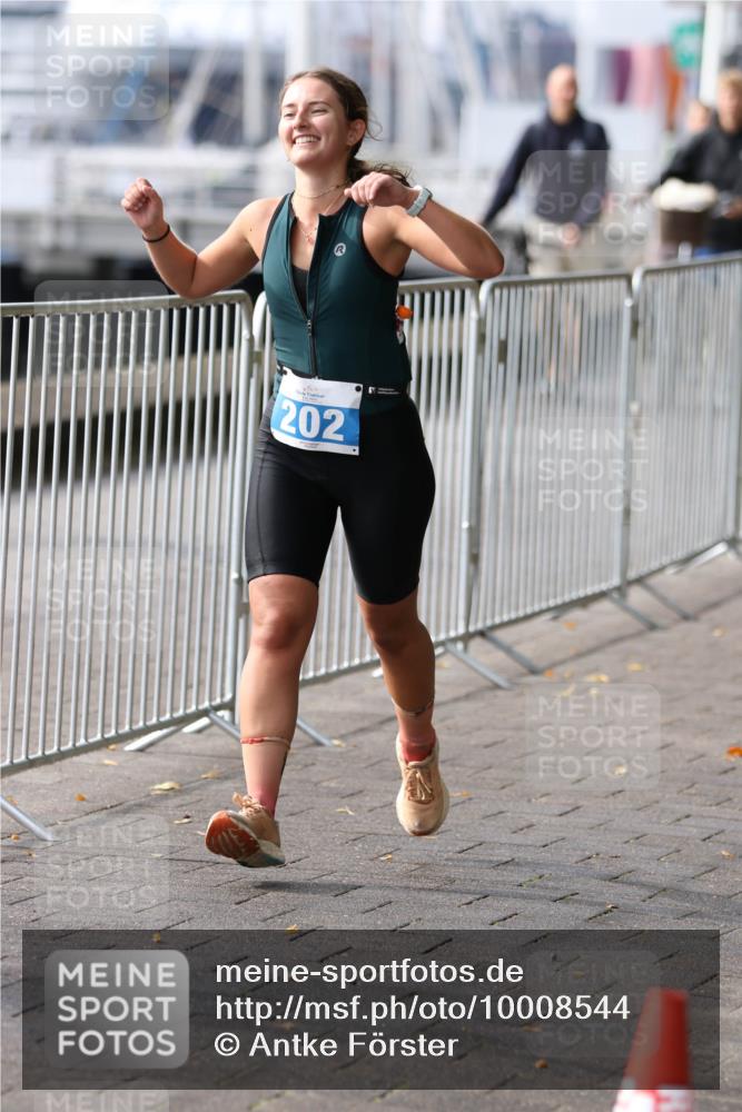16.08.2026 - KN Förde Triathlon 2026 Antke Förster http://msf.ph/oto/10008544 16.08.2026 10:39:24 Laufen 202 meine-sportfotos.de