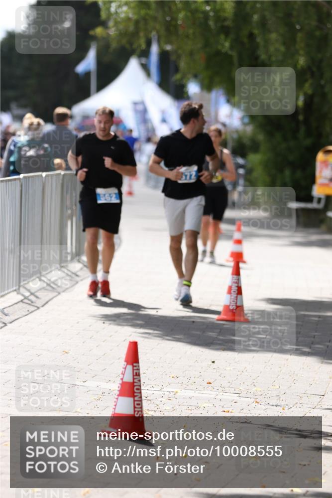 16.08.2026 - KN Förde Triathlon 2026 Antke Förster http://msf.ph/oto/10008555 16.08.2026 14:09:40 Laufen 562 meine-sportfotos.de