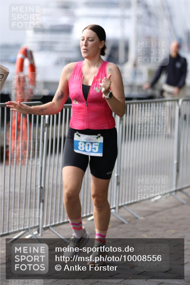16.08.2026 - KN Förde Triathlon 2026 Antke Förster http://msf.ph/oto/10008556 16.08.2026 10:39:28 Laufen 805 meine-sportfotos.de