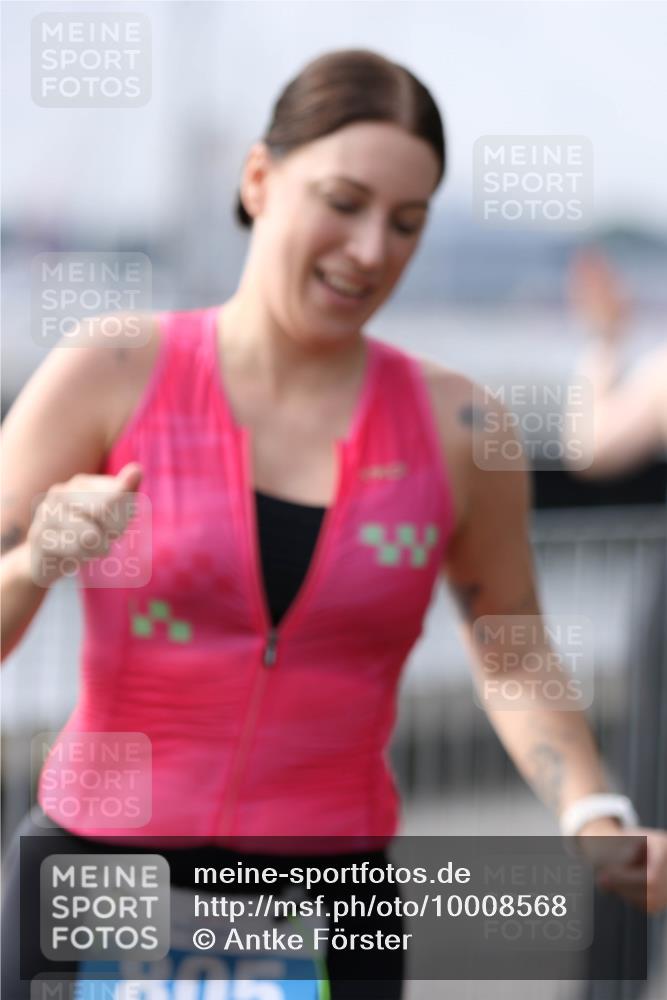 16.08.2026 - KN Förde Triathlon 2026 Antke Förster http://msf.ph/oto/10008568 16.08.2026 10:39:31 Laufen 805 meine-sportfotos.de