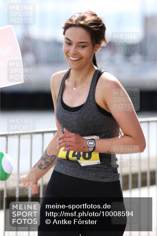 16.08.2026 - KN Förde Triathlon 2026 Antke Förster http://msf.ph/oto/10008594 16.08.2026 14:09:53 Laufen  meine-sportfotos.de
