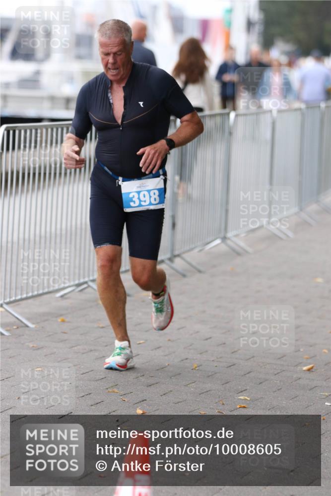 16.08.2026 - KN Förde Triathlon 2026 Antke Förster http://msf.ph/oto/10008605 16.08.2026 12:21:12 Laufen 398 meine-sportfotos.de