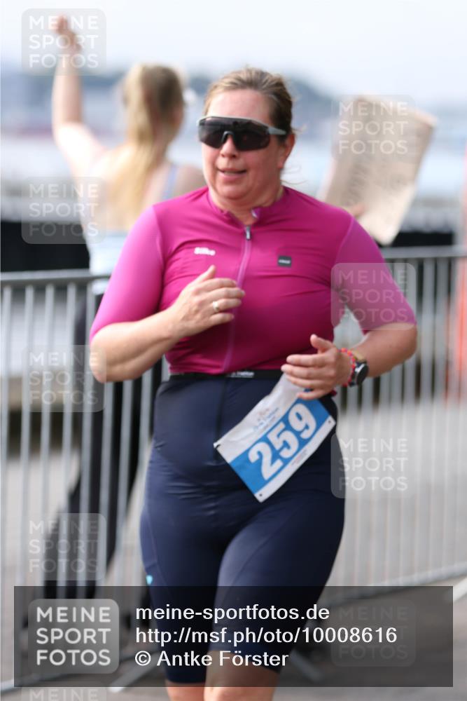 16.08.2026 - KN Förde Triathlon 2026 Antke Förster http://msf.ph/oto/10008616 16.08.2026 10:39:53 Laufen 259 meine-sportfotos.de