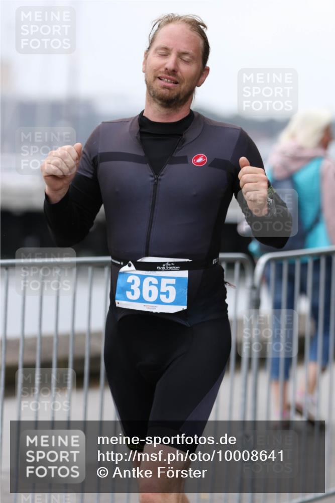 16.08.2026 - KN Förde Triathlon 2026 Antke Förster http://msf.ph/oto/10008641 16.08.2026 12:21:23 Laufen 365 meine-sportfotos.de