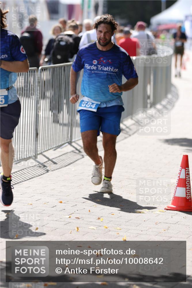 16.08.2026 - KN Förde Triathlon 2026 Antke Förster http://msf.ph/oto/10008642 16.08.2026 14:11:02 Laufen 584 meine-sportfotos.de
