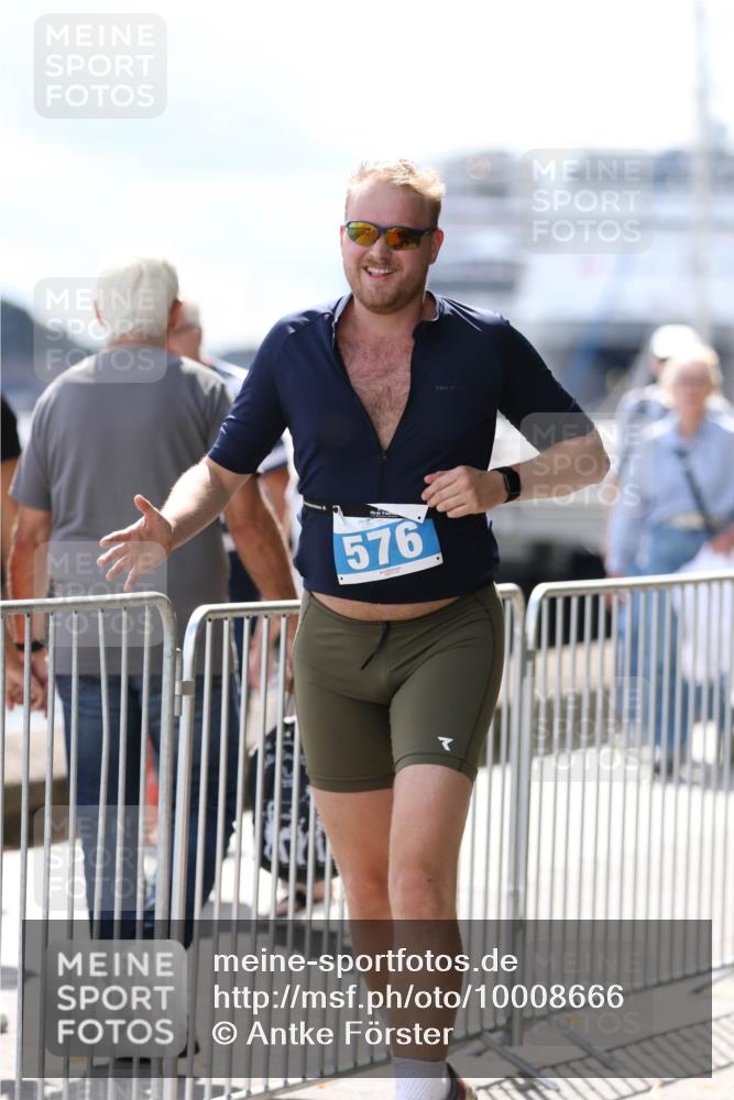 16.08.2026 - KN Förde Triathlon 2026 Antke Förster http://msf.ph/oto/10008666 16.08.2026 14:11:22 Laufen 576 meine-sportfotos.de