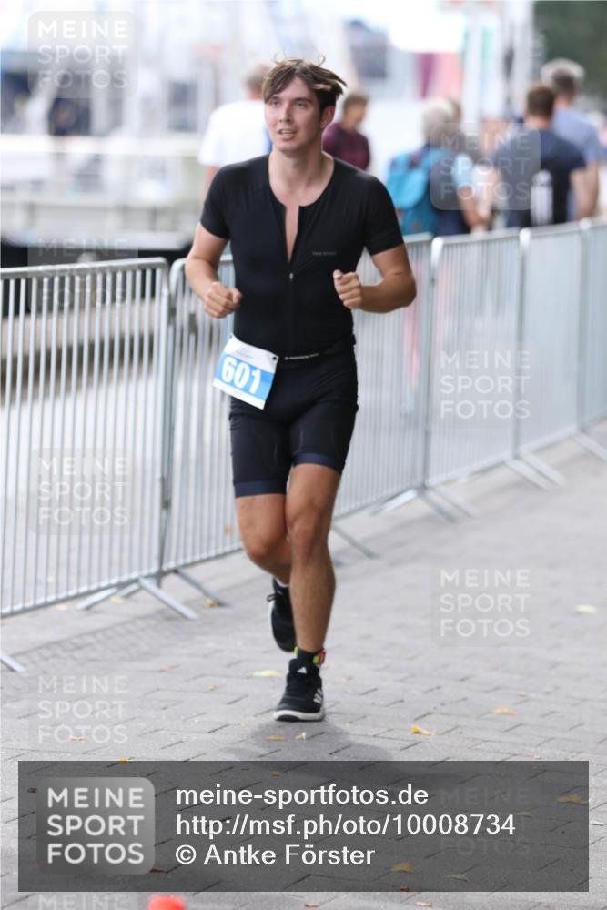 16.08.2026 - KN Förde Triathlon 2026 Antke Förster http://msf.ph/oto/10008734 16.08.2026 14:13:44 Laufen 601 meine-sportfotos.de