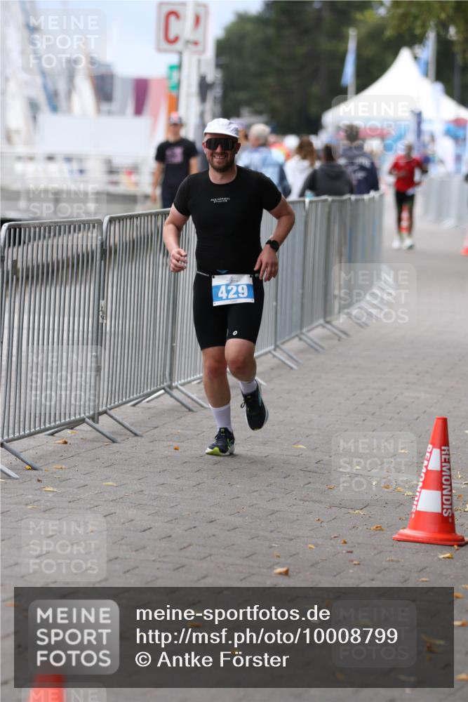 16.08.2026 - KN Förde Triathlon 2026 Antke Förster http://msf.ph/oto/10008799 16.08.2026 12:23:46 Laufen 429 meine-sportfotos.de