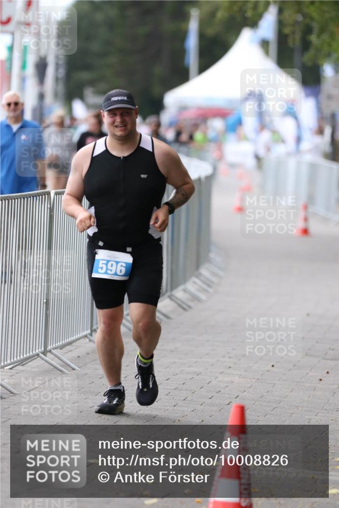 16.08.2026 - KN Förde Triathlon 2026 Antke Förster http://msf.ph/oto/10008826 16.08.2026 14:19:01 Laufen 596 meine-sportfotos.de