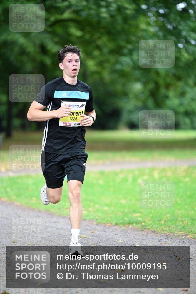 30.08.2026 - Blankeneser Heldenlauf Dr. Thomas Lammeyer http://msf.ph/oto/10009195 30.08.2026 09:27:53 Laufen 1226 meine-sportfotos.de