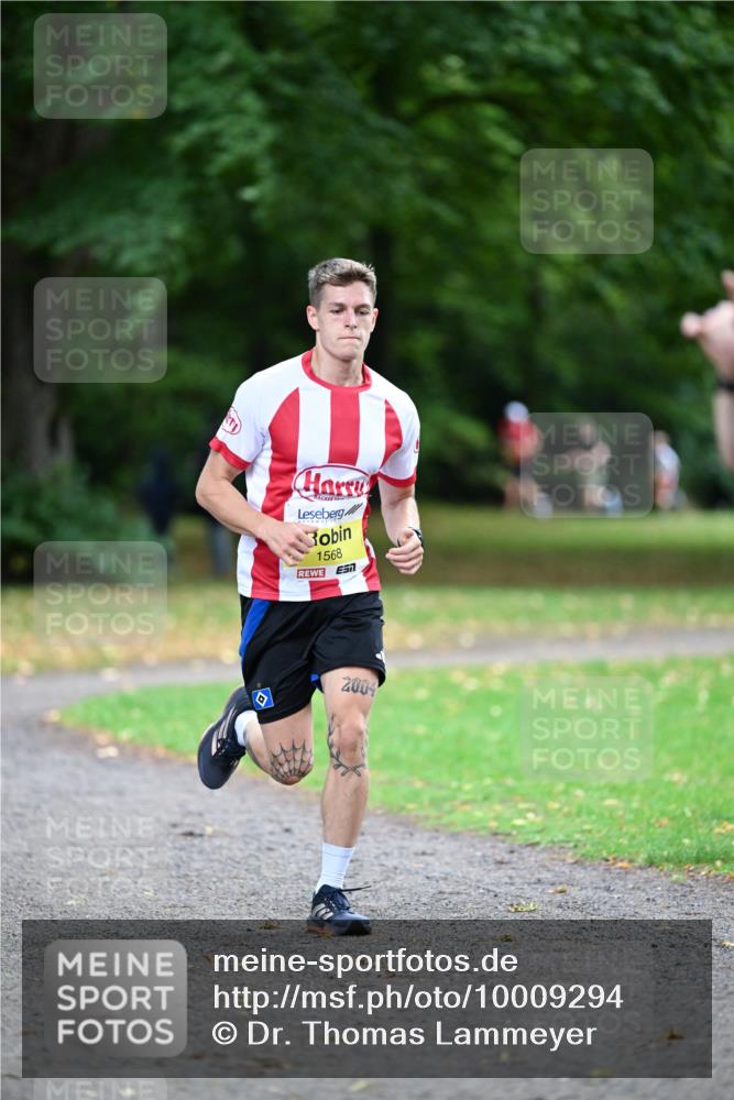 30.08.2026 - Blankeneser Heldenlauf Dr. Thomas Lammeyer http://msf.ph/oto/10009294 30.08.2026 09:28:49 Laufen 1568, 51, 2004 meine-sportfotos.de